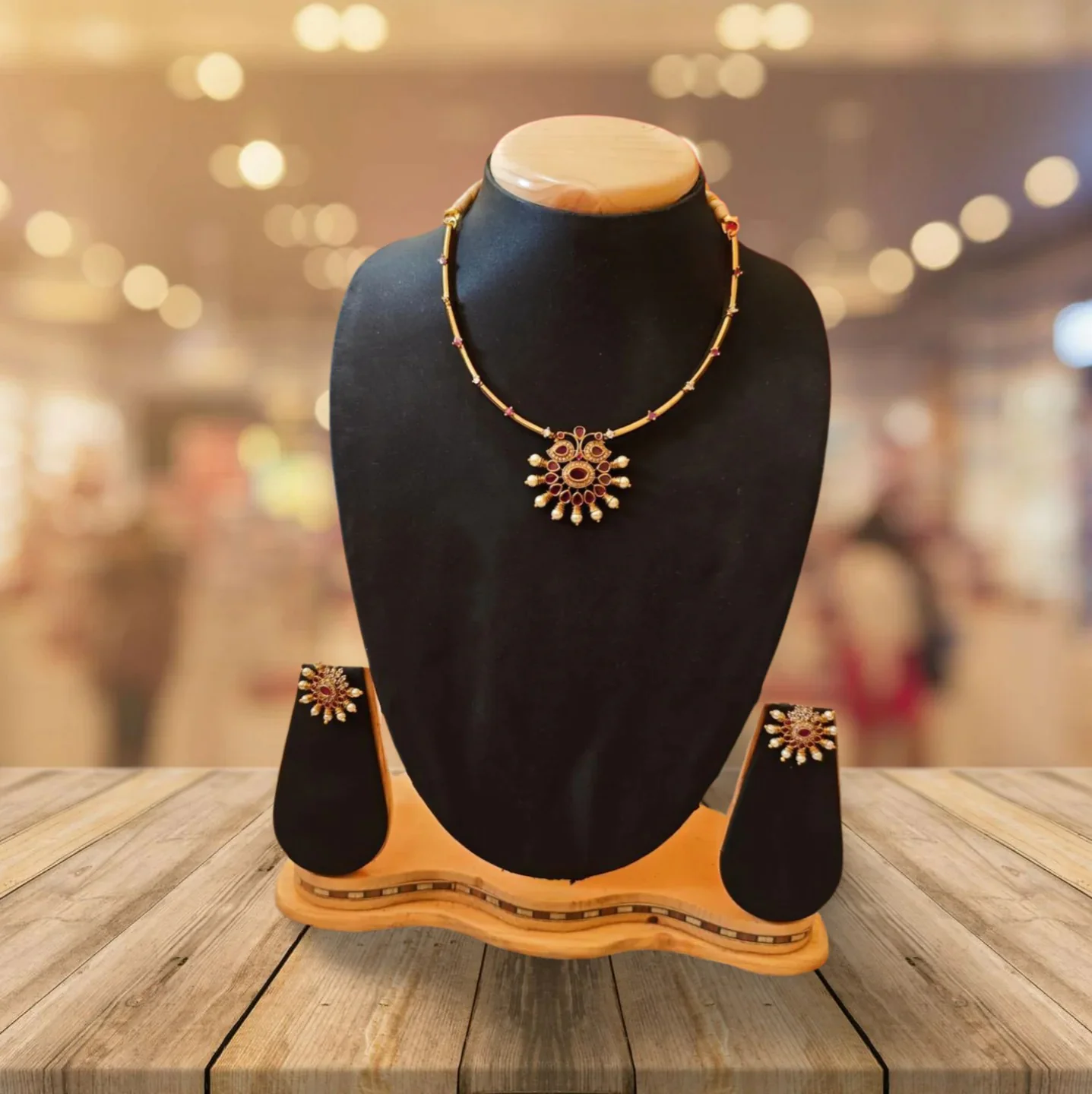 Hasli Attigai Necklace