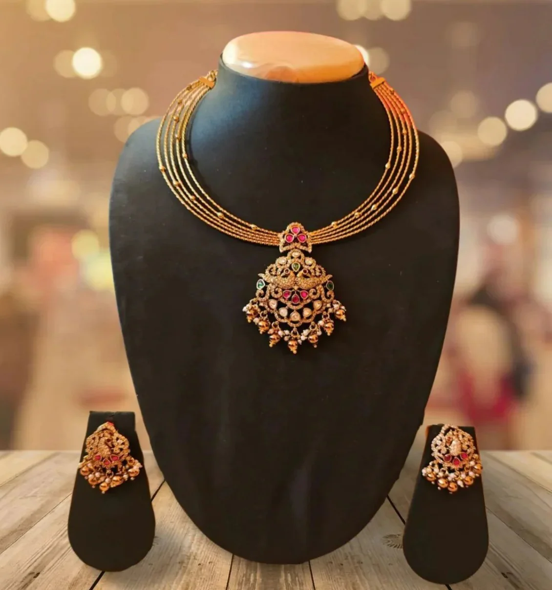 Moissanite Attigai  Necklace 1