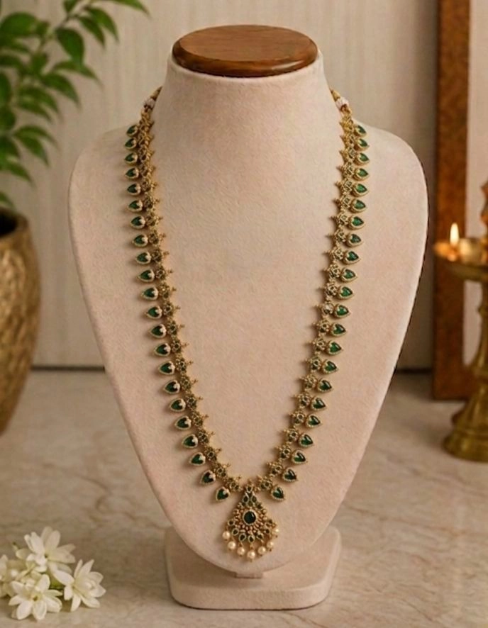 GOPI PALAKKA EMERALD KEMP STONE LONG HARAM