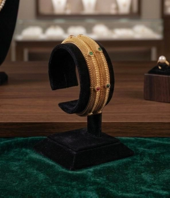 Ruby Emerald Antique Non idols bangles