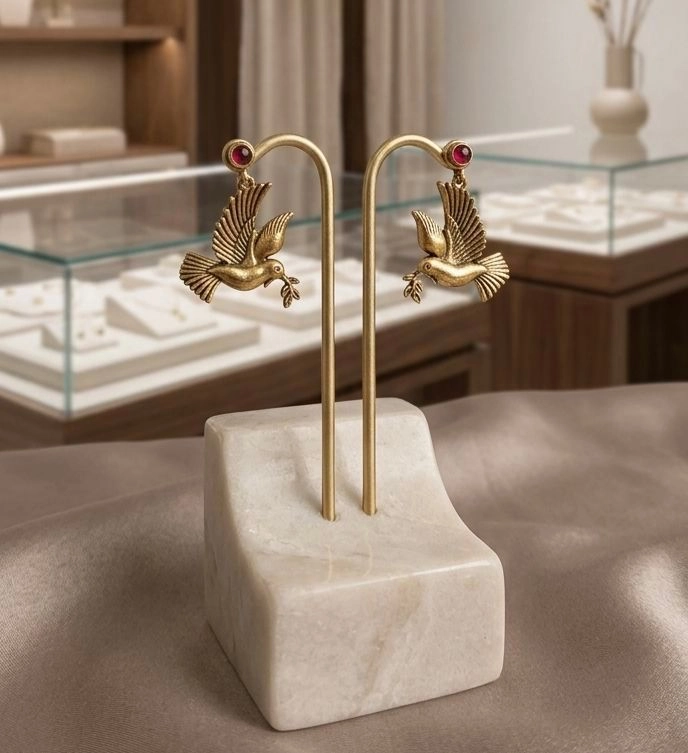 Antique / Vintage Gold Bird Dangle Earrings