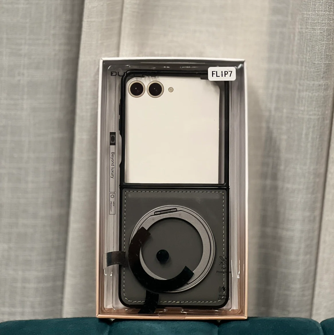Samsung Galaxy ZFlip 7 Premium Leather Case Available 1
