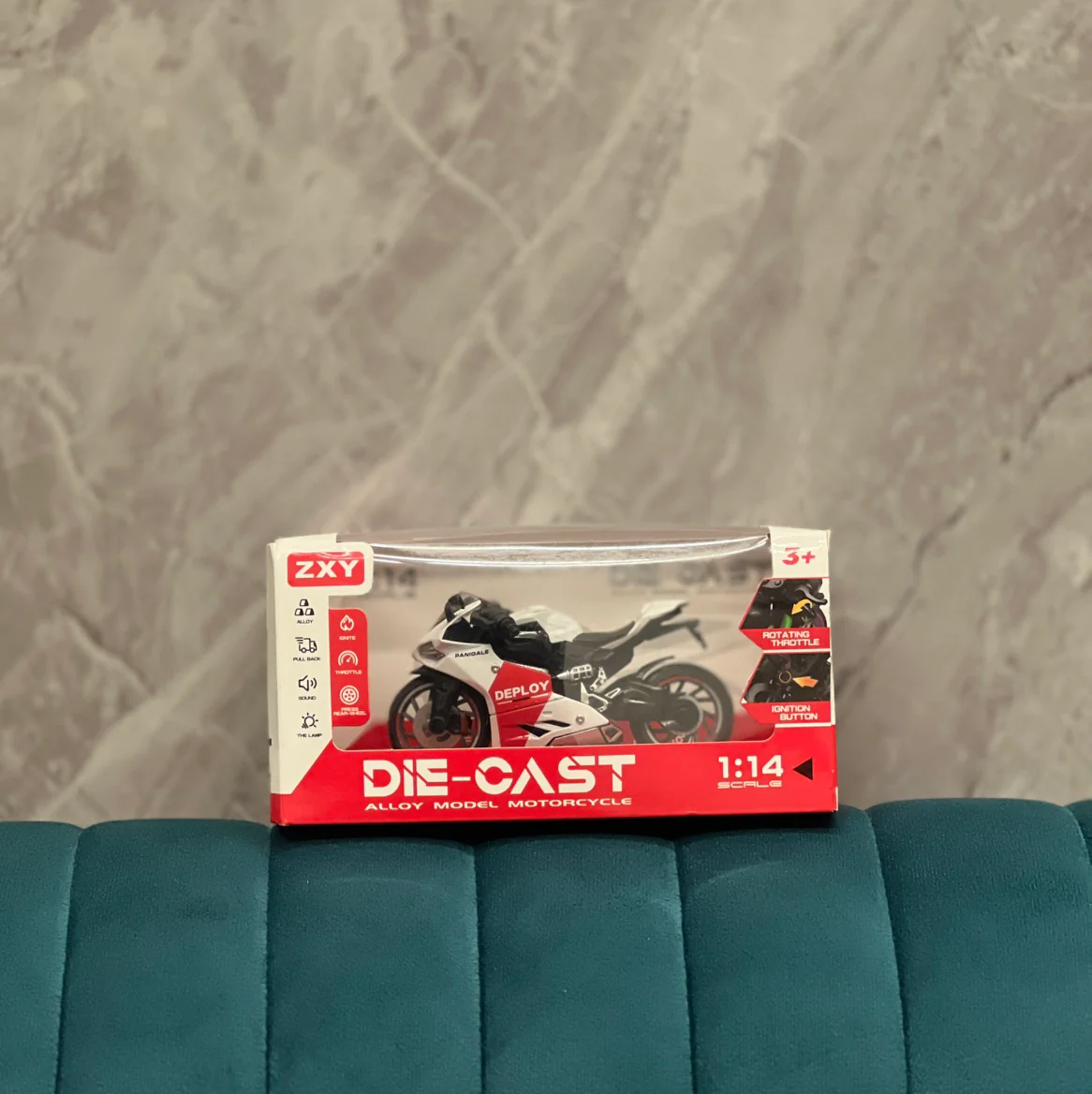 Die Cast Alloy Models Motorcycle 1