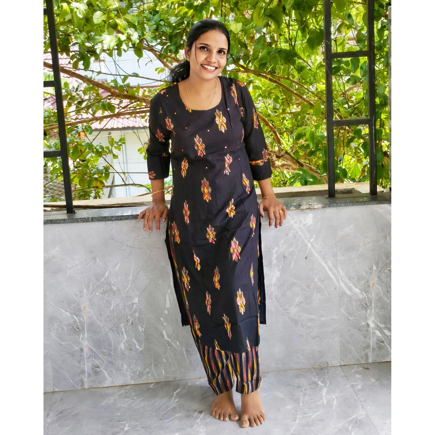 Black buds: Cotton blend Slitted 2 piece set ( DT024)