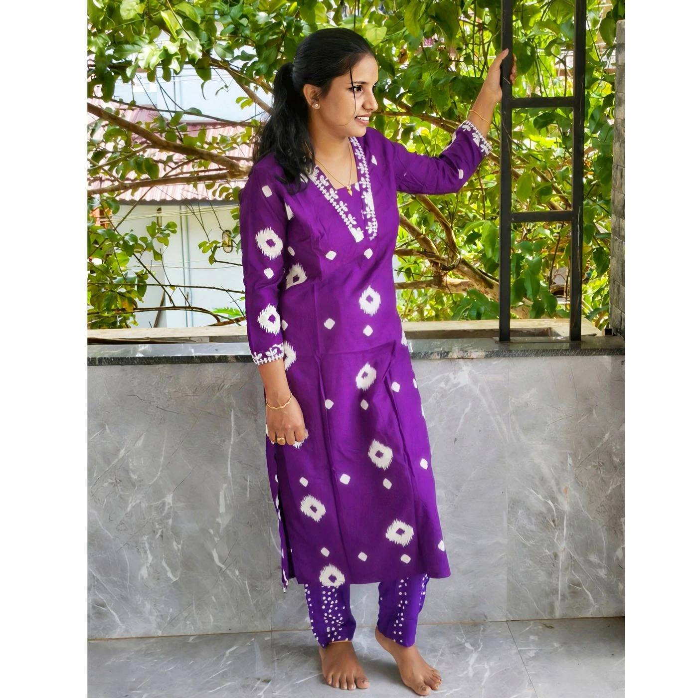 Violet Boo: Cotton blend Bandini print co-ord set (DT029) 3