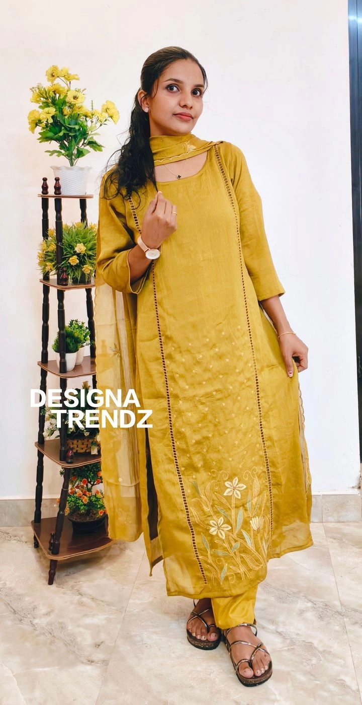 Golden blush: Crushed silk 3 piece set with lining (DT039) 5