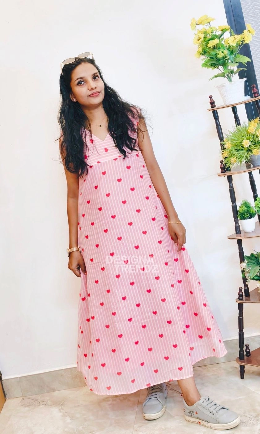 Love Bites: Mul-chanderi Striped Aline kurti (DT041) 4