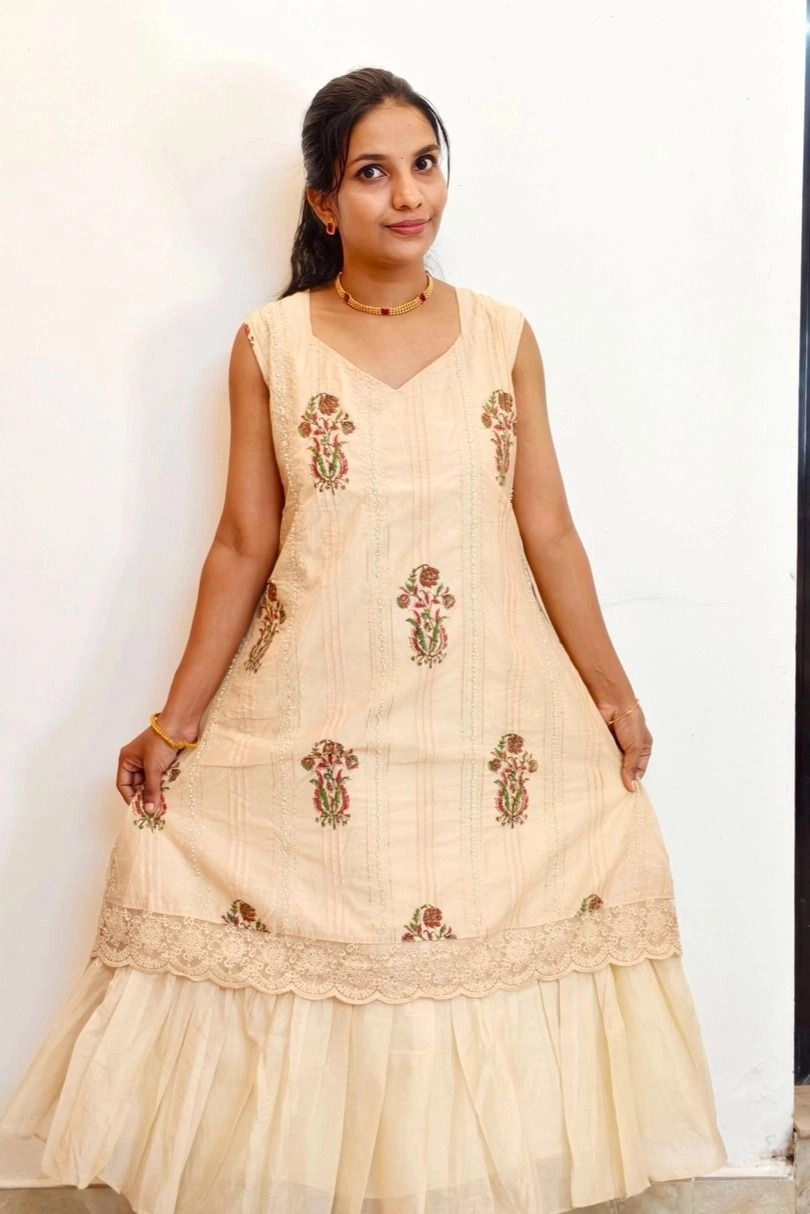 Fest-Crush: Mul-chanderi Aline Kurti (DT028)