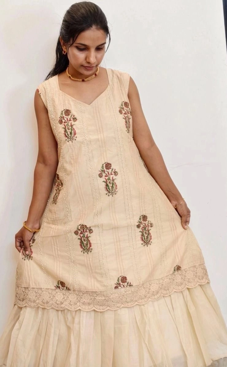 Fest-Crush: Mul-chanderi Aline Kurti (DT028)