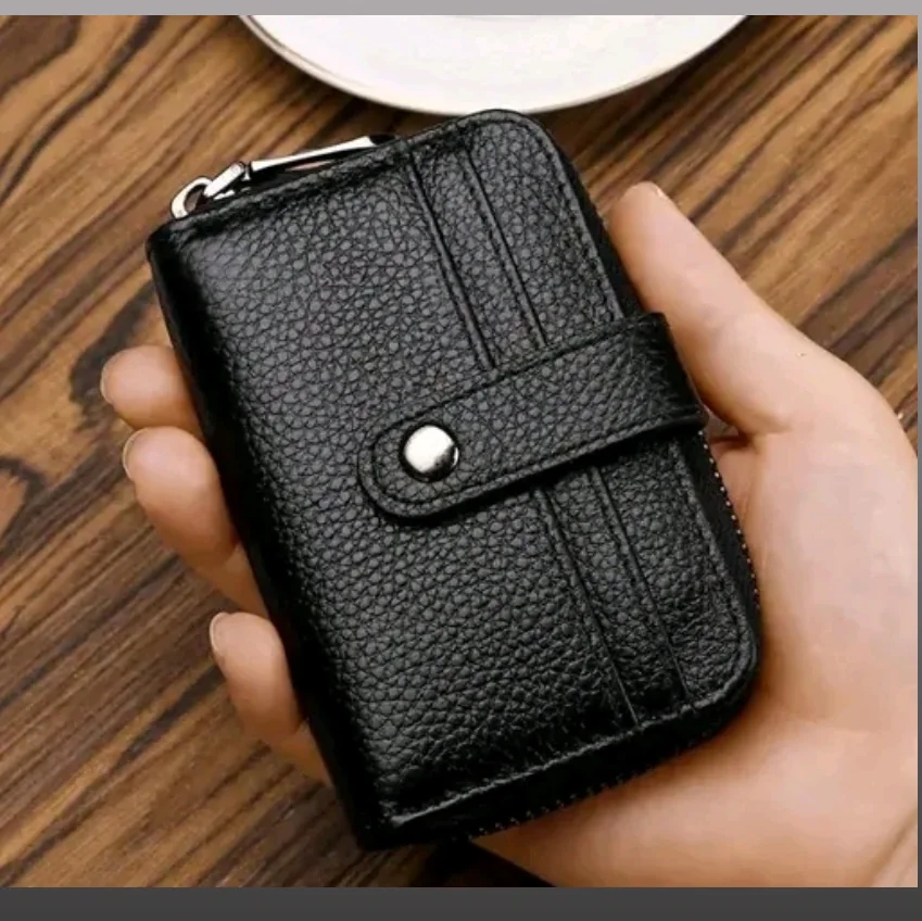 Card holder