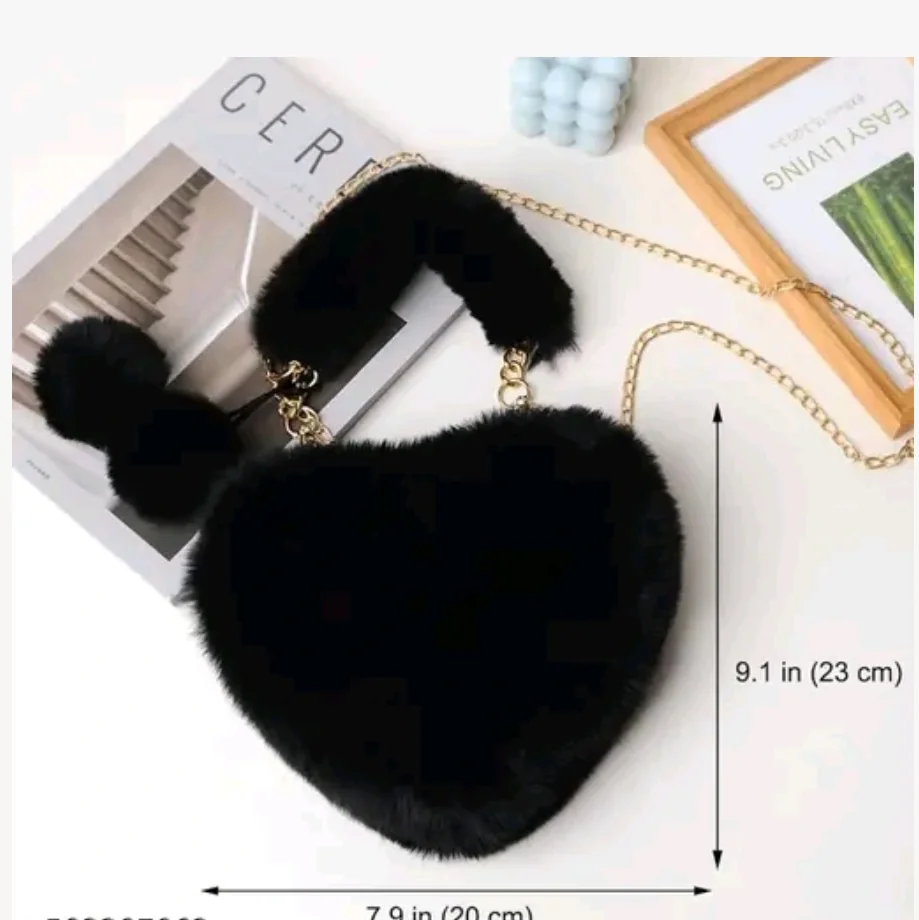 Puffy black heart 🖤 3