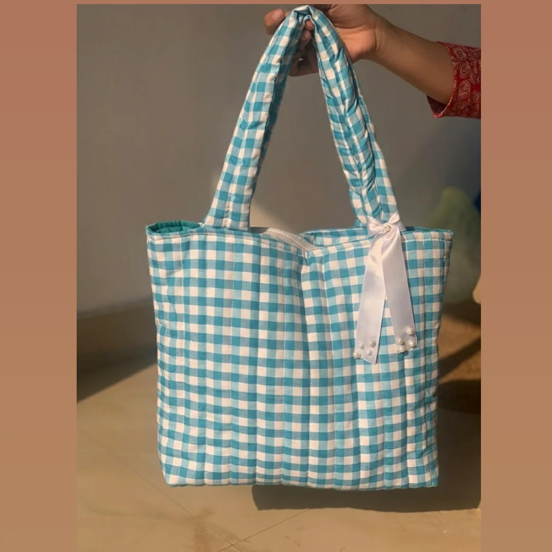 Sky check tote