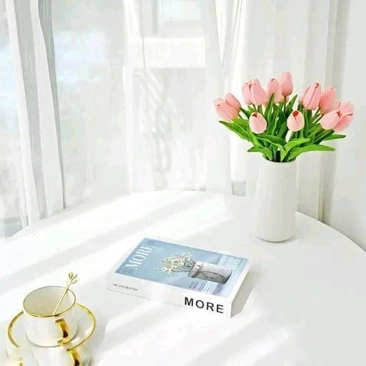 Artificial tulip flower