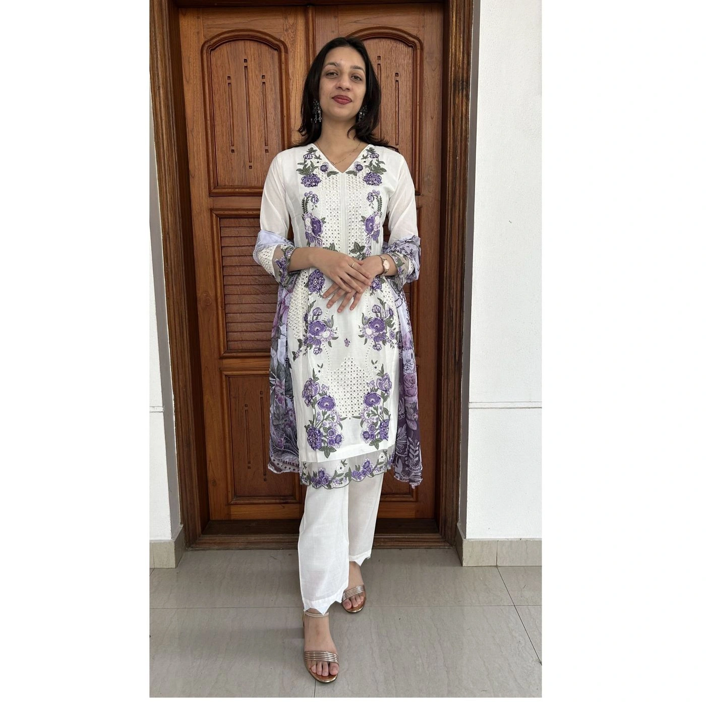 Pakistani lawn suit 1