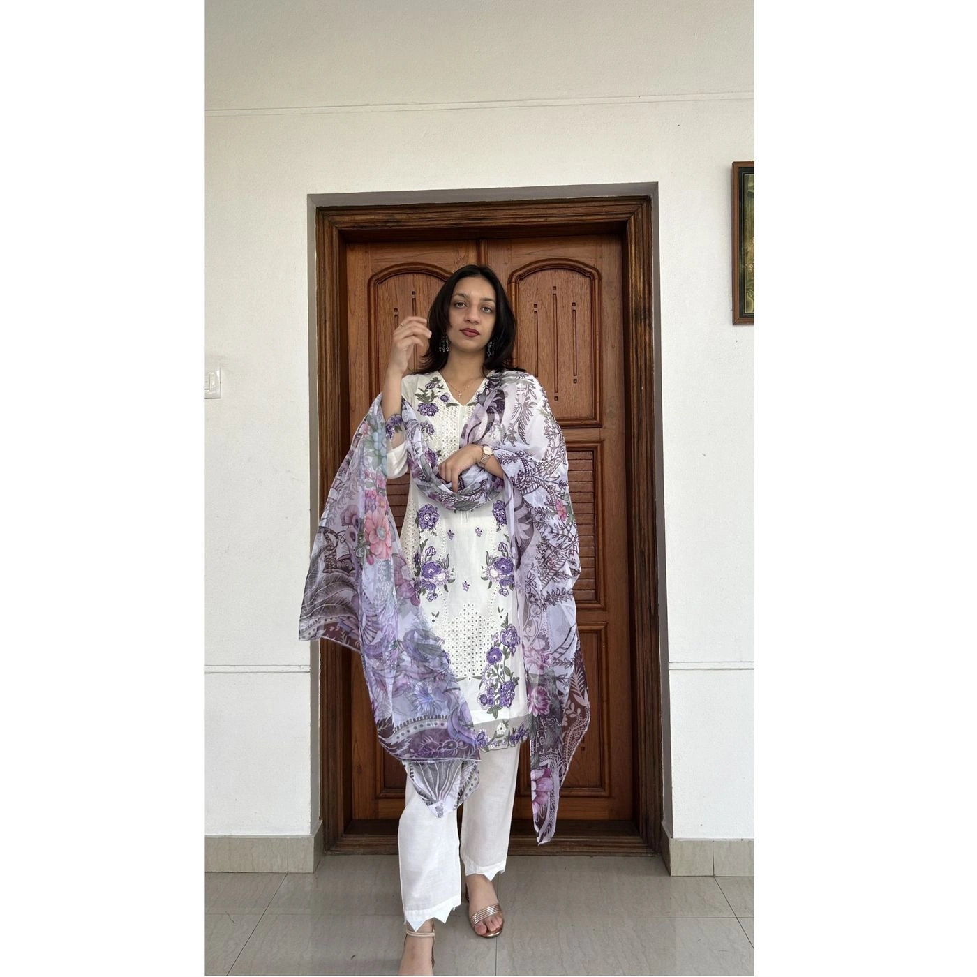 Pakistani lawn suit 5