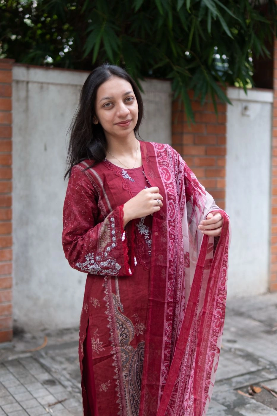 Pakistani Lawn suit 4