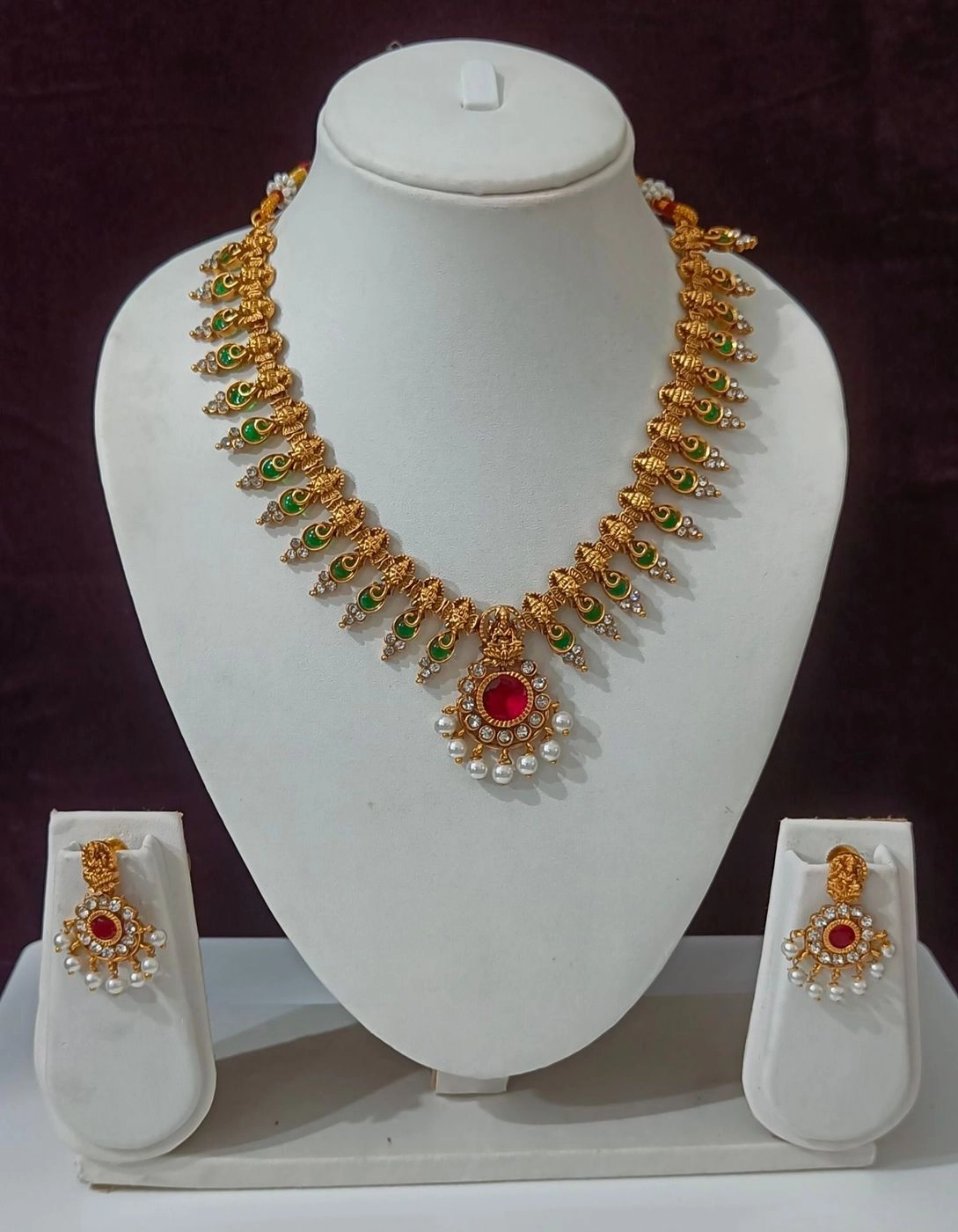 ✨ Lakshmi Emerald Antique Necklace Set 1