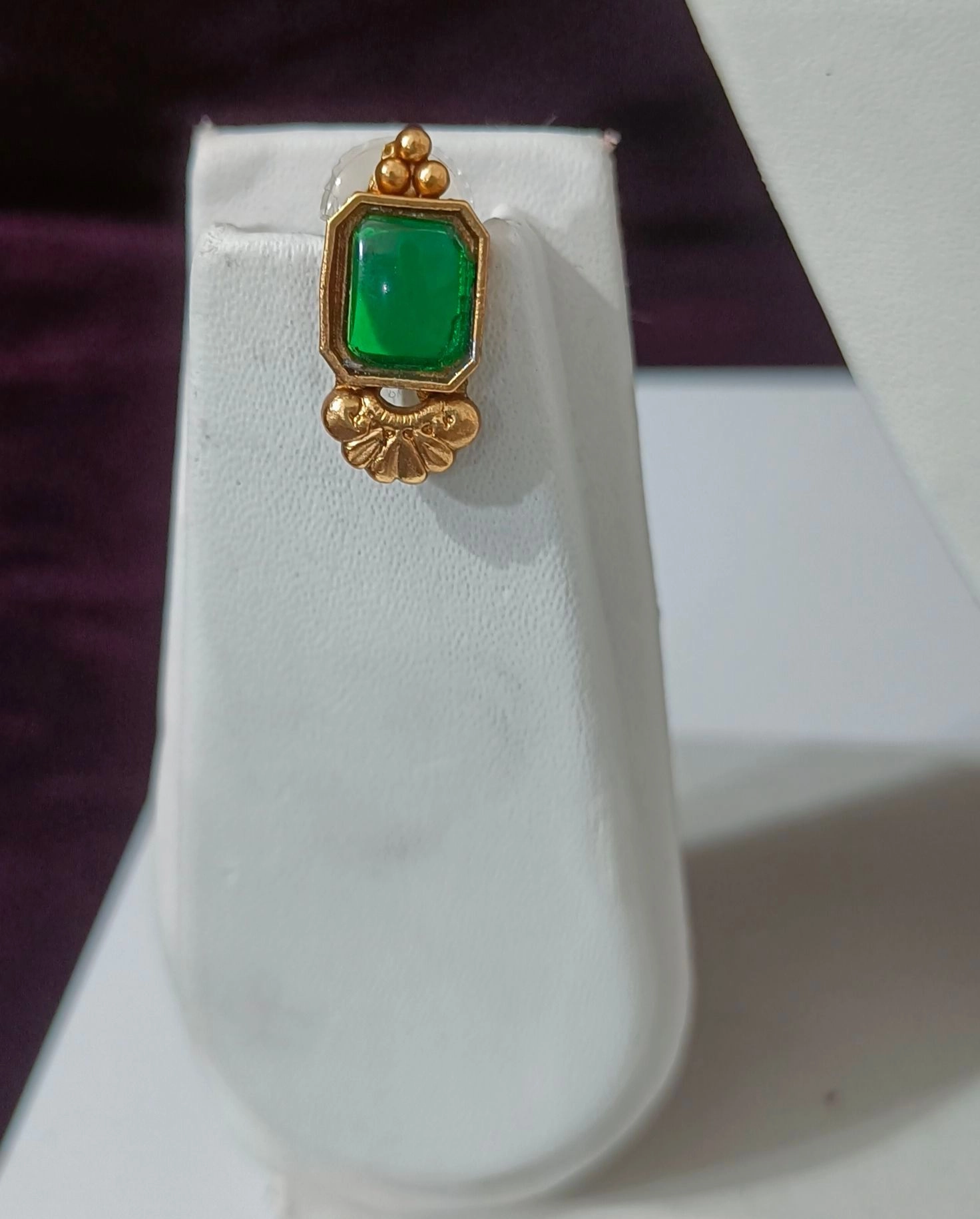 Emerald Antique Choker Set 2