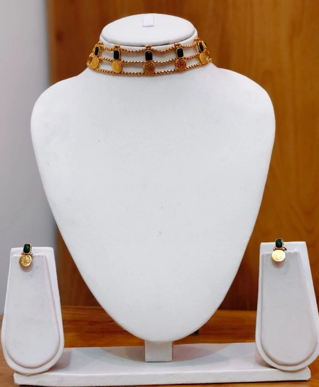 Premium Green Coin Layered Choker Set