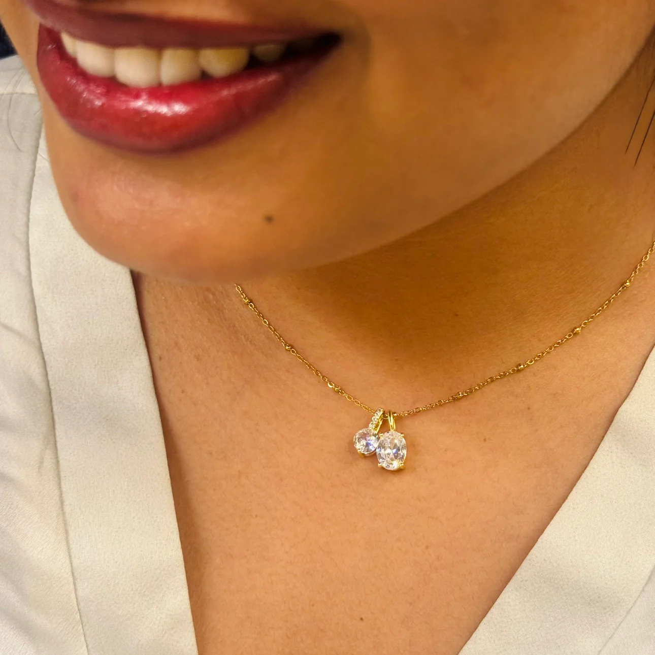 Twin sparkle pendant