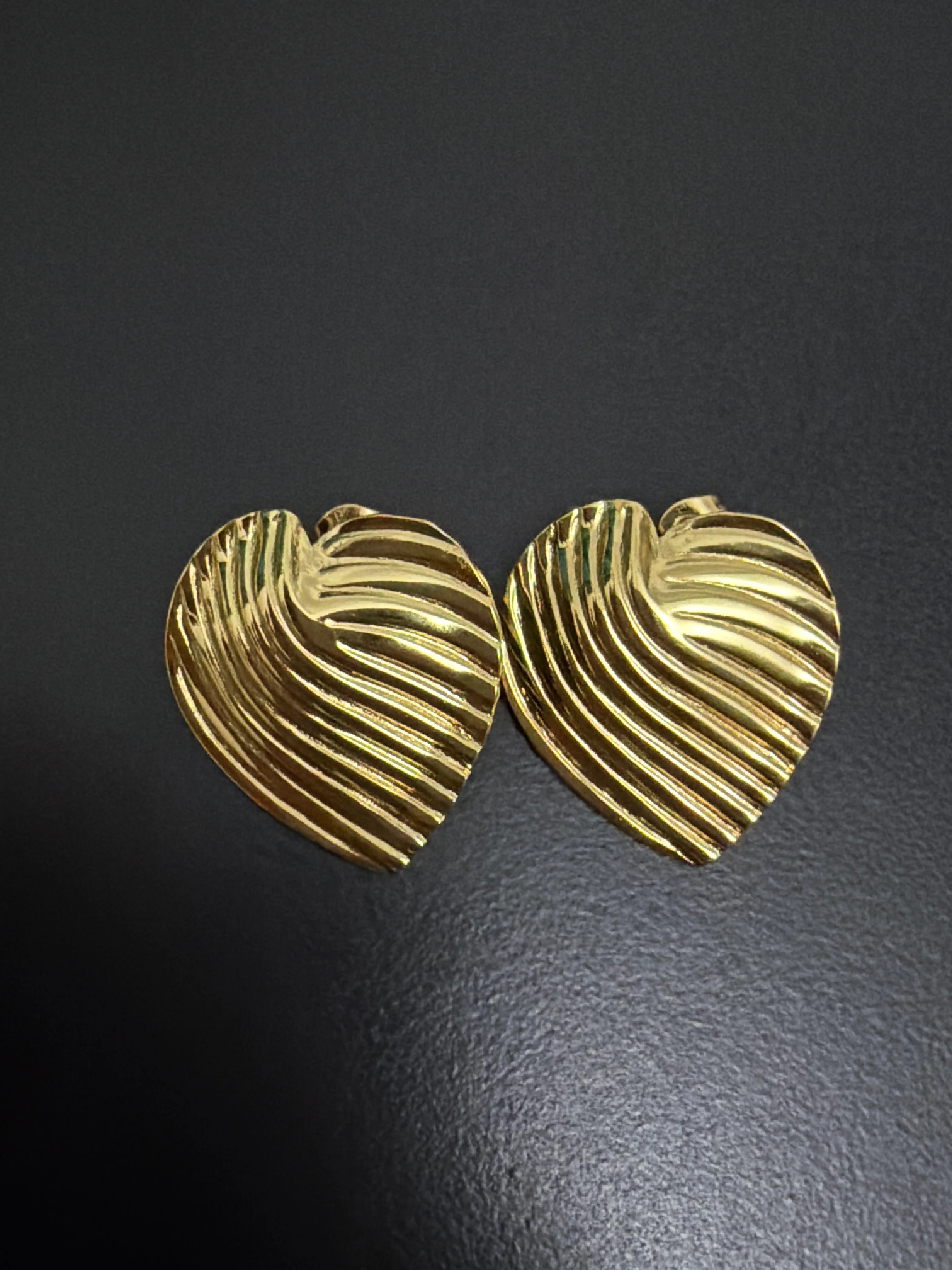 Heart earring
