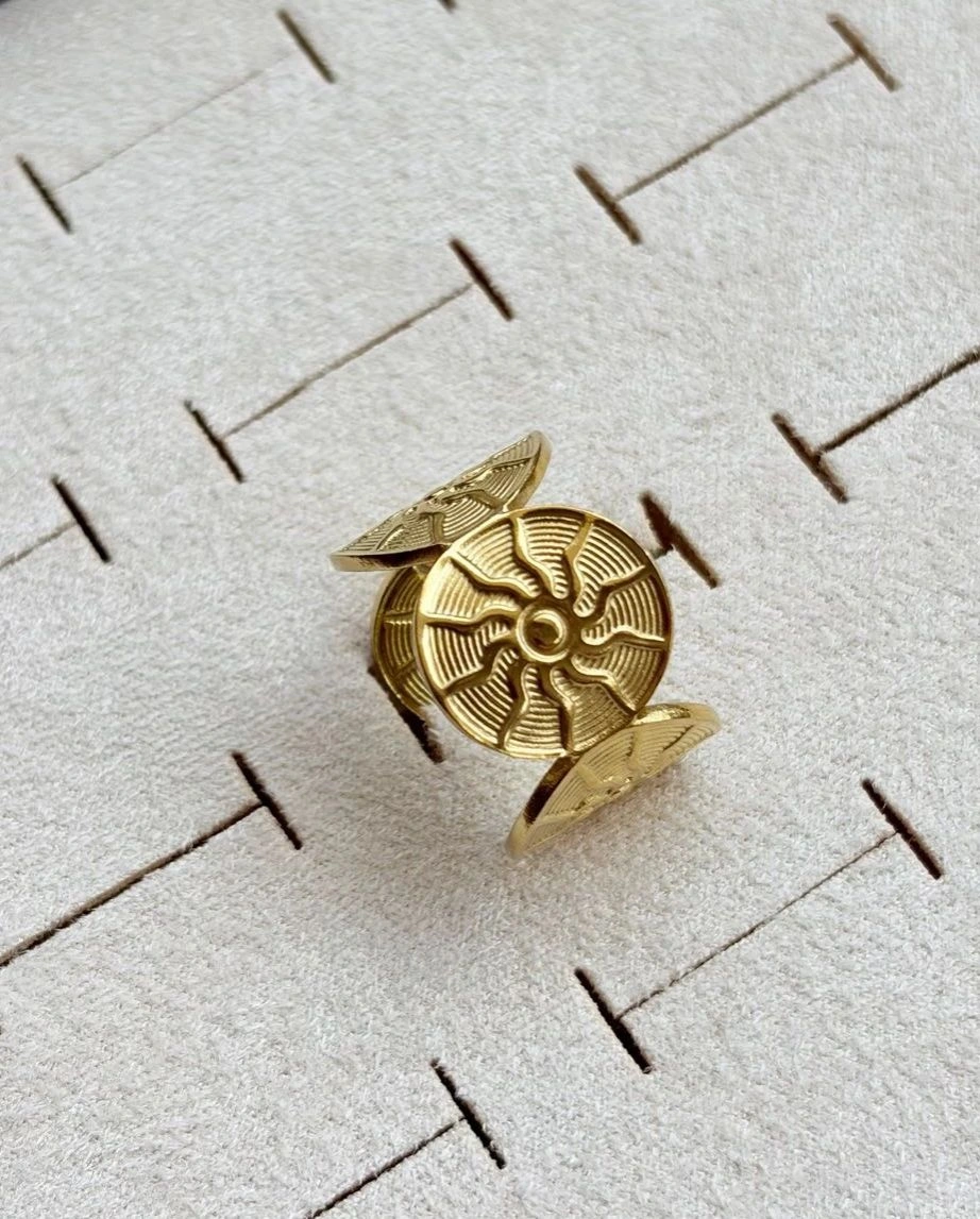 Sun Ray Ring