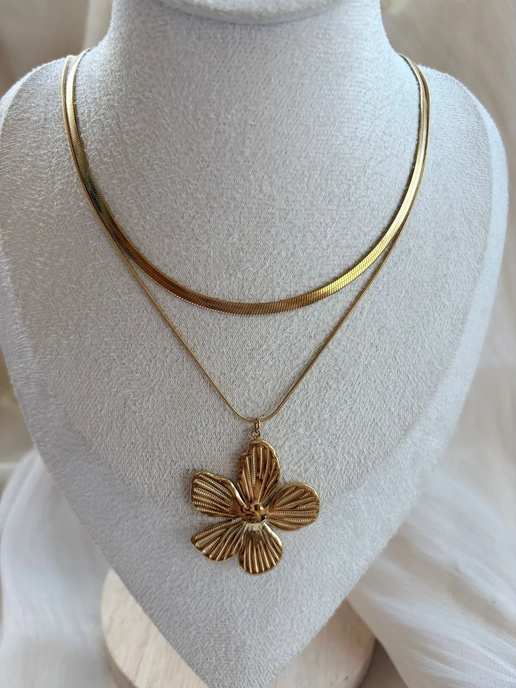 Floral double layer pendant