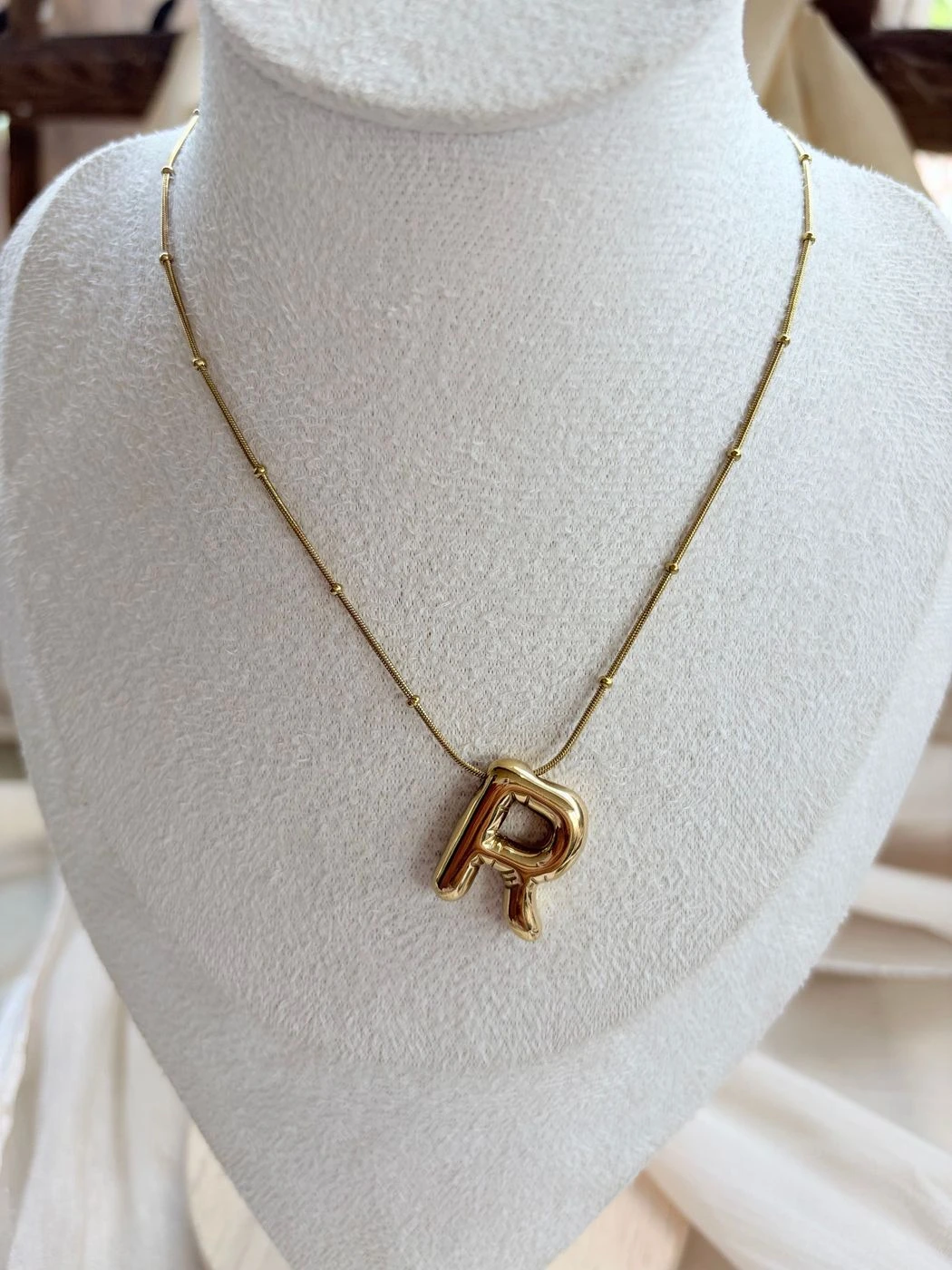 R Bubble letter pendant