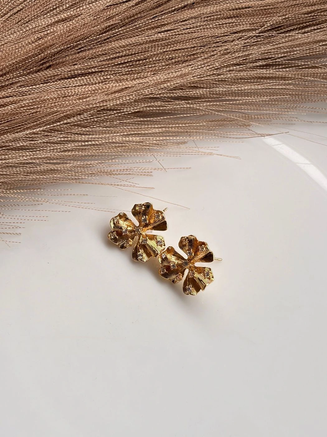 Floral earring