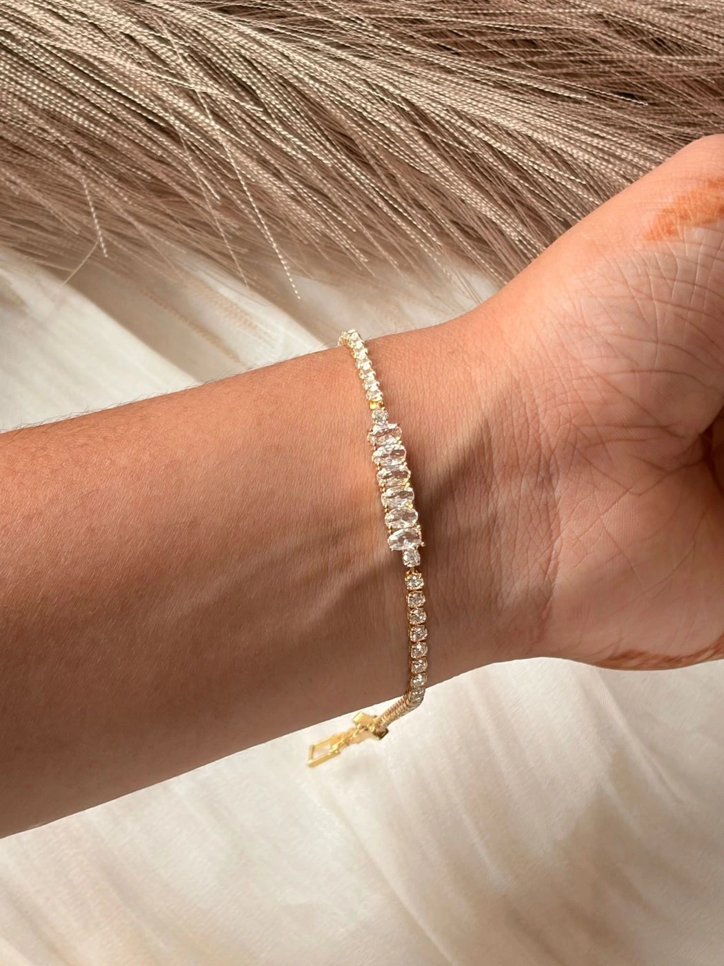 Adi stone bracelet