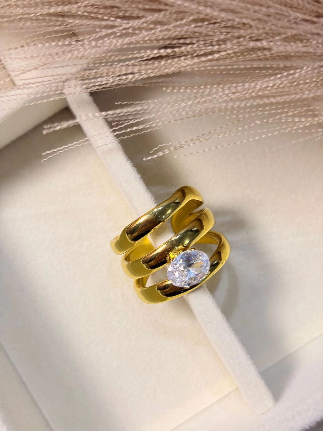 Jewel ring