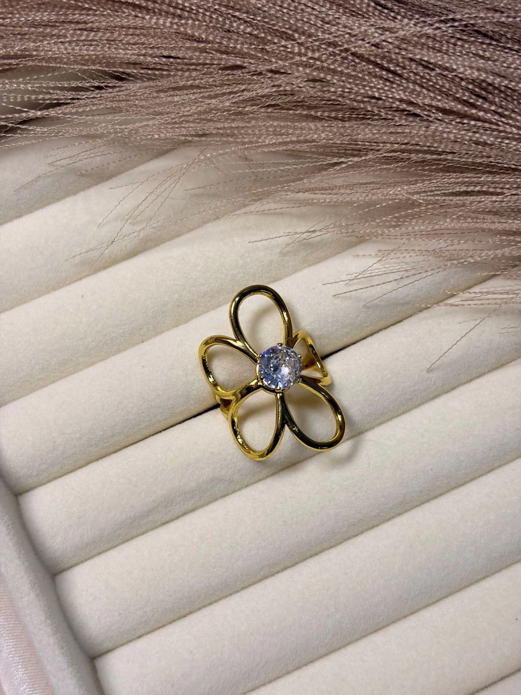 Jewel ring