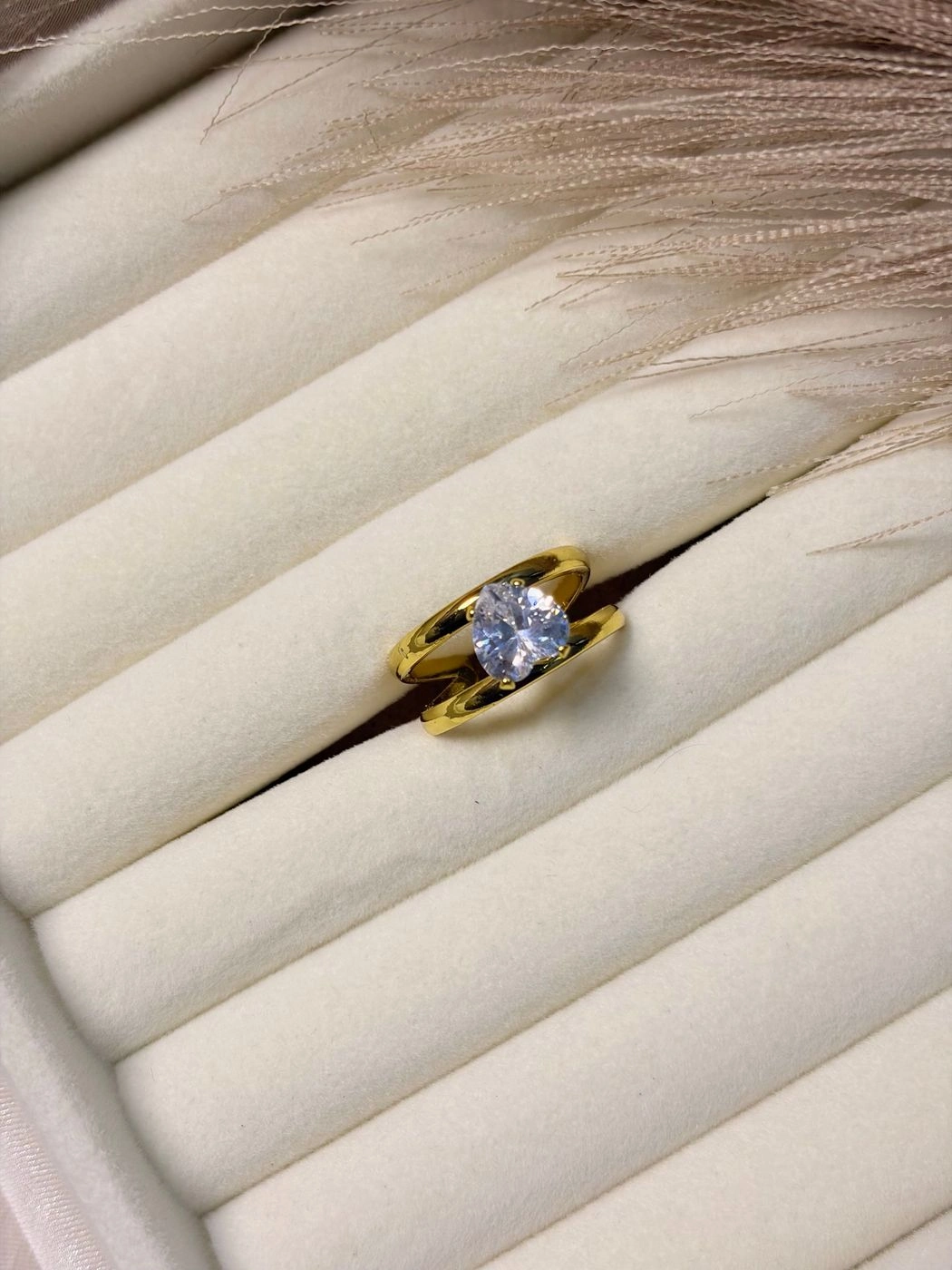 Jewel heart Ring