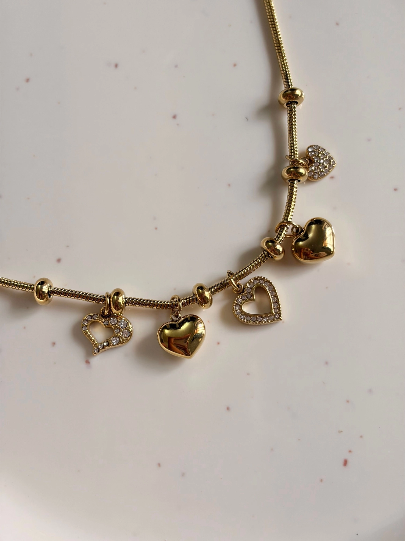 Heart story necklace 1