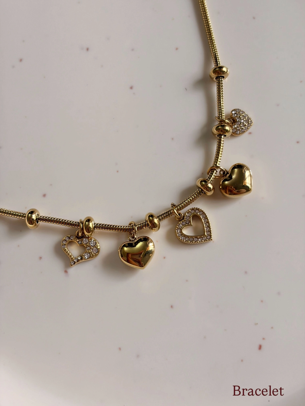 Heart story necklace 2