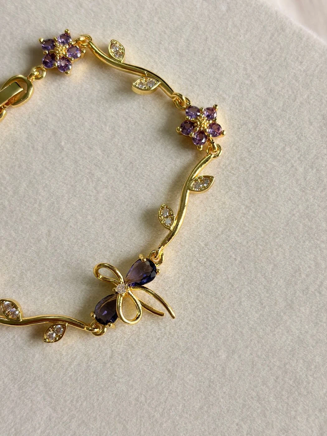 Violet bloom bracelet 2