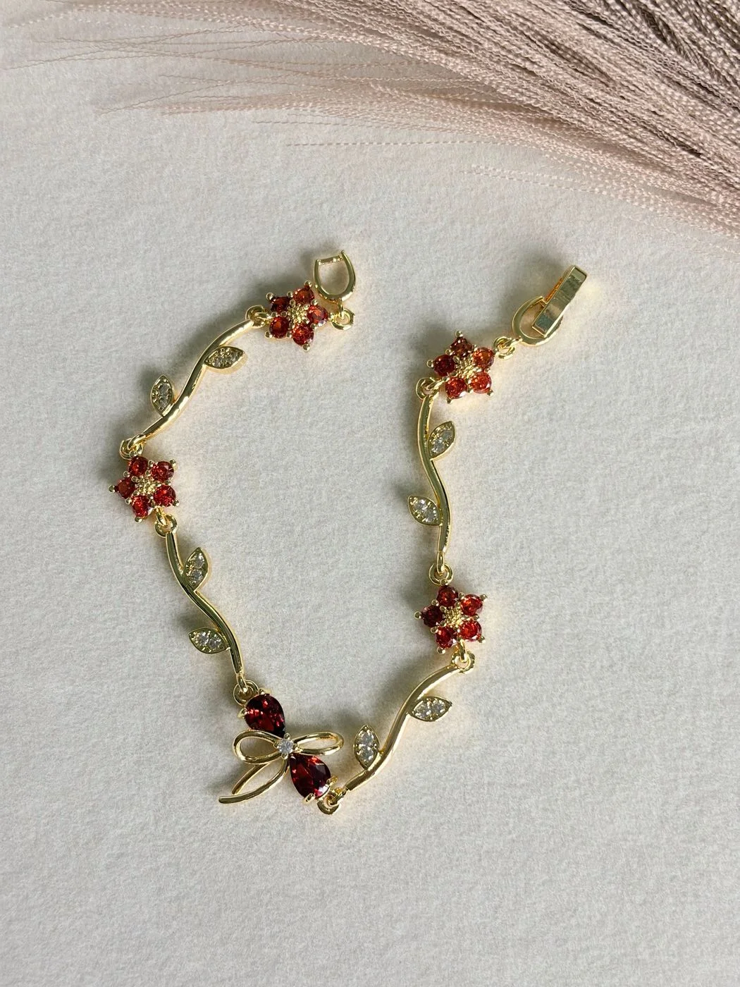 Purple vine bloom bracelet 1