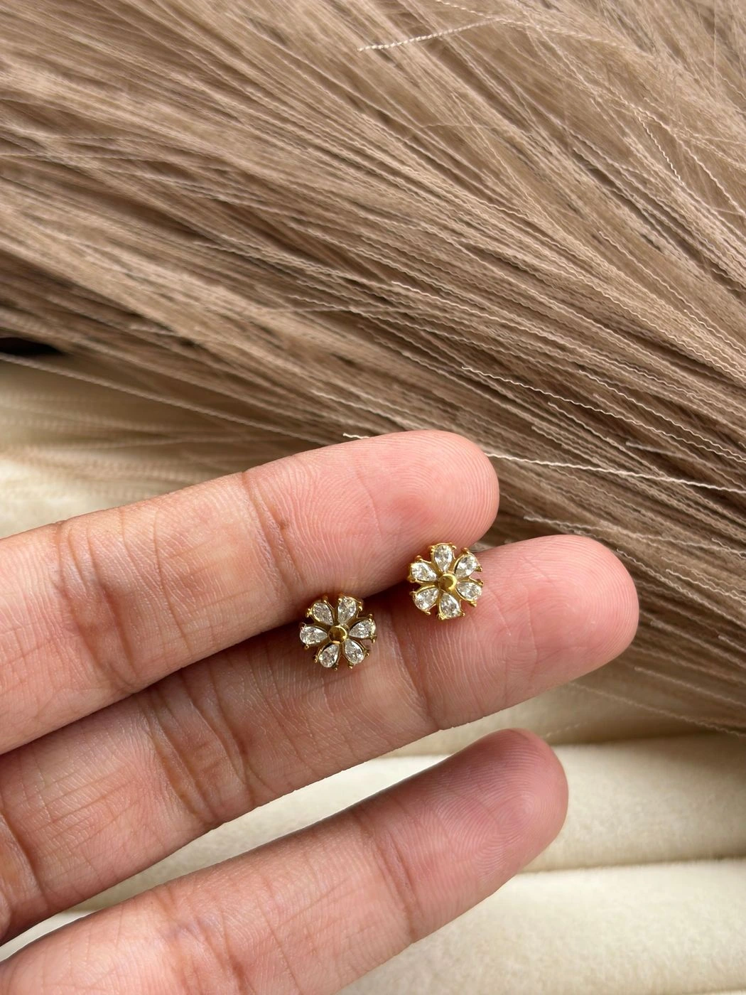 Floral spark Back ball studs 2
