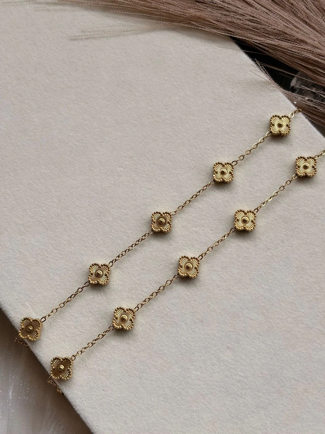 Clover bracelet 1