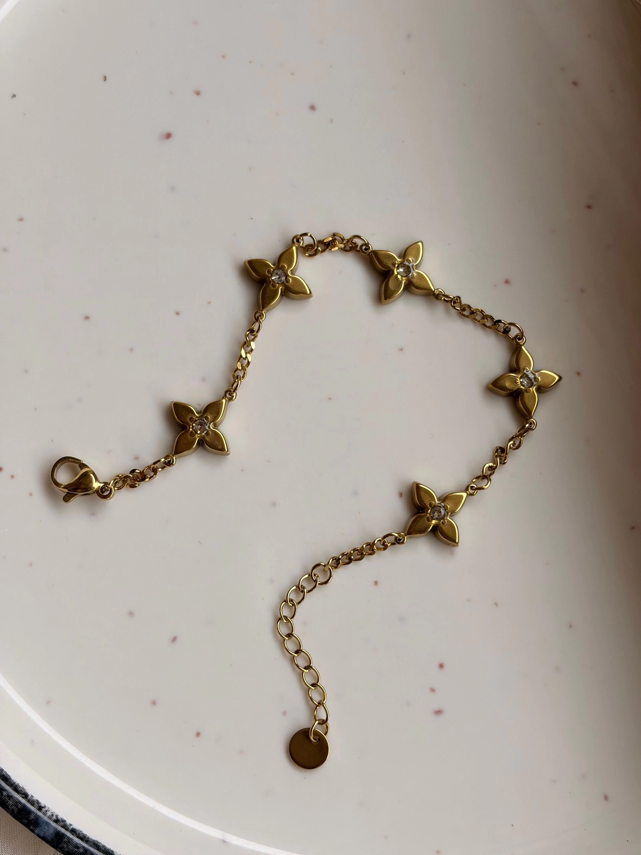 Four leaf clover bracelet 1