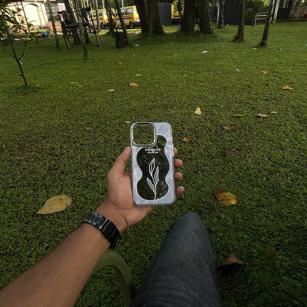 Leaf Mirror Case