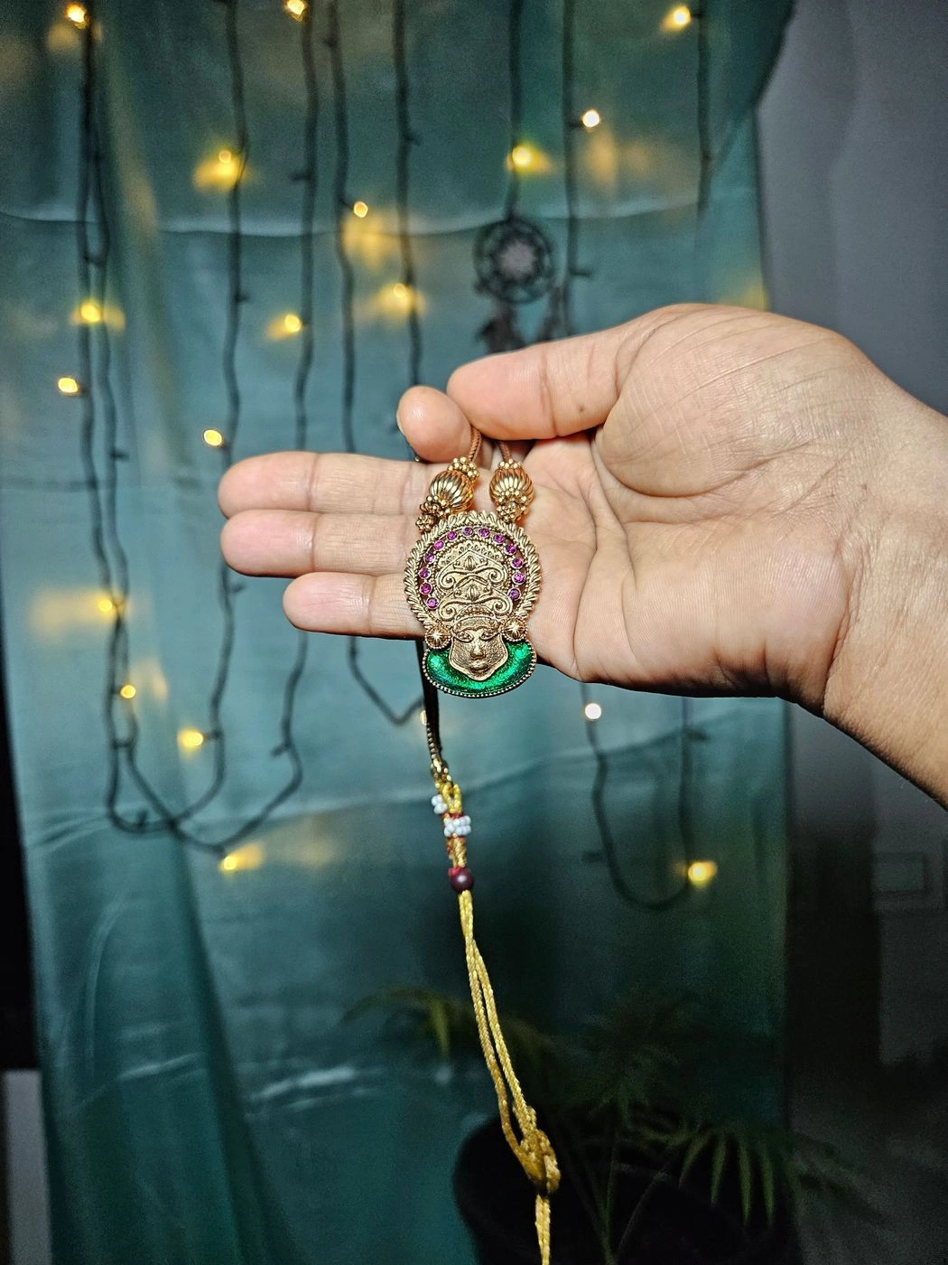 Kadhakali small