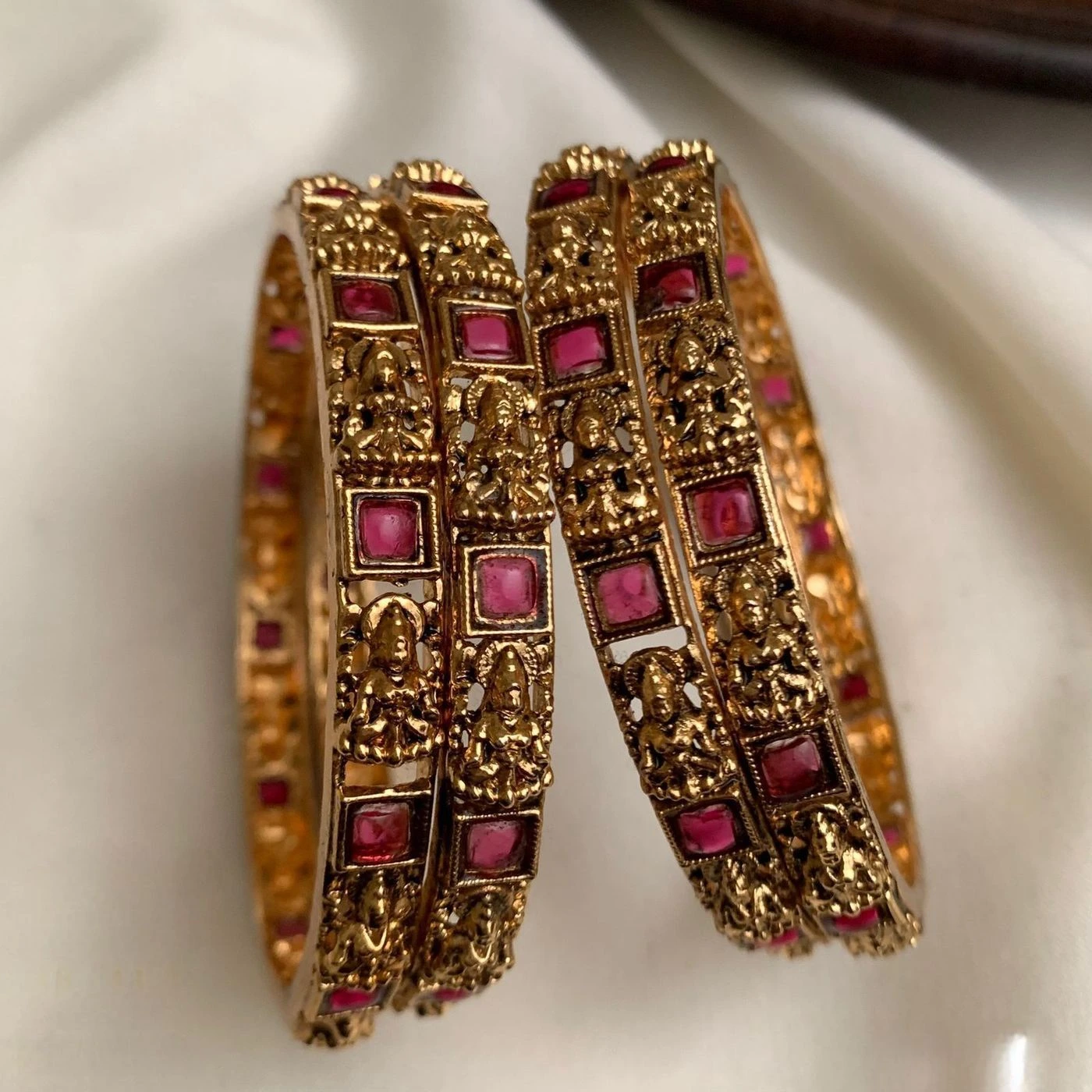 Ruby lakshmi bangle