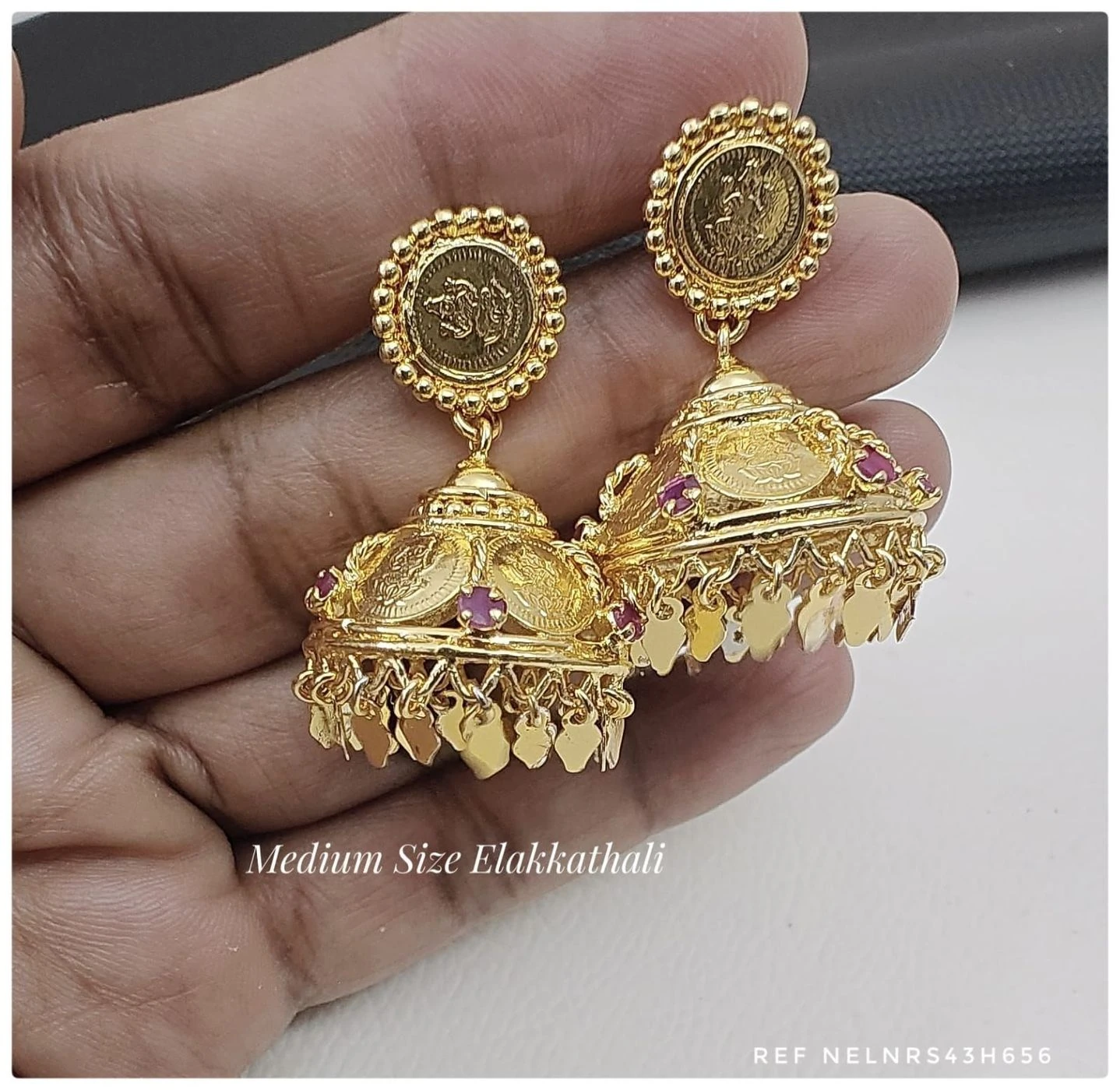 Medium size  Elakkthali jumkas