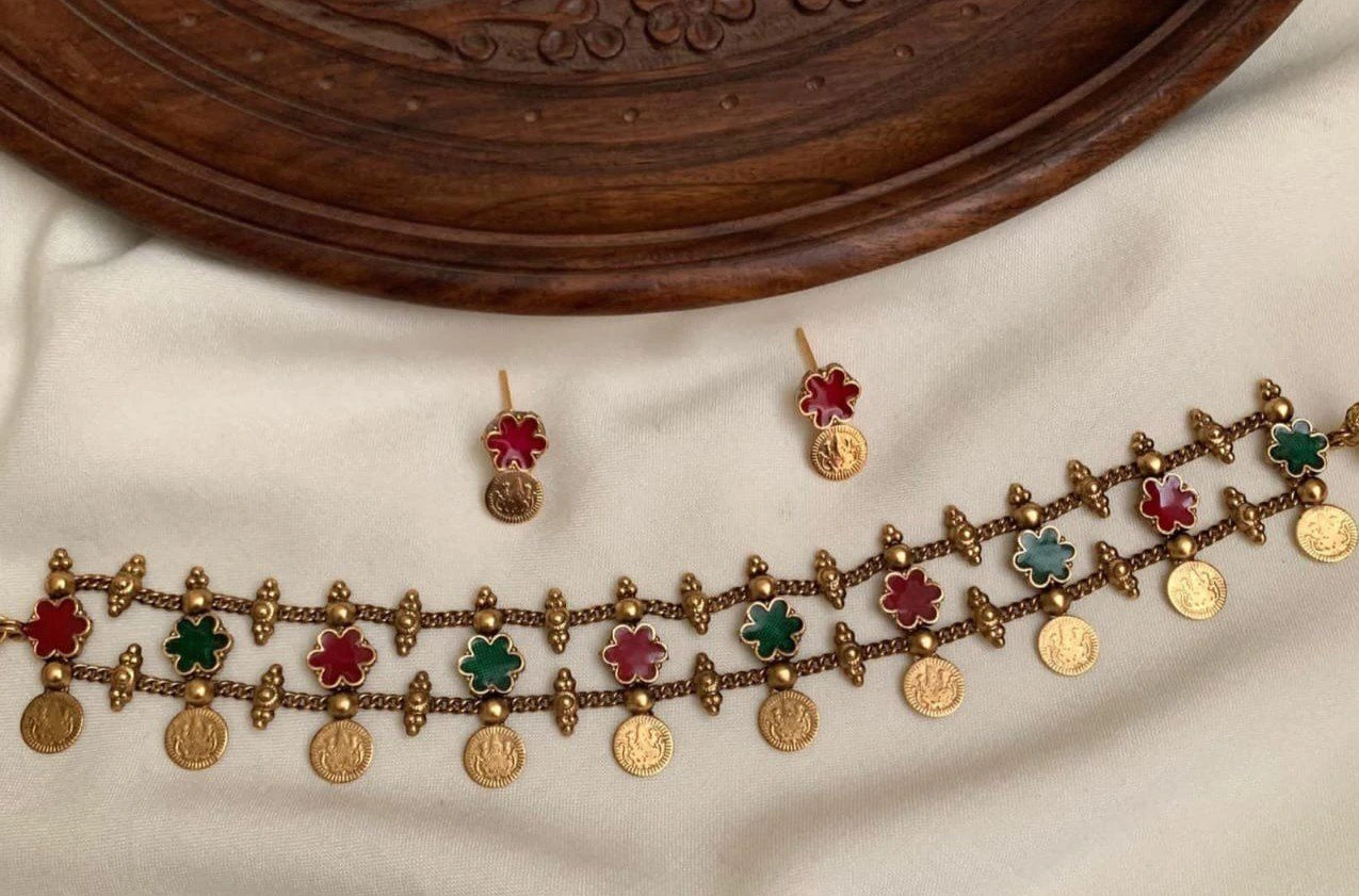 Star chocker 1