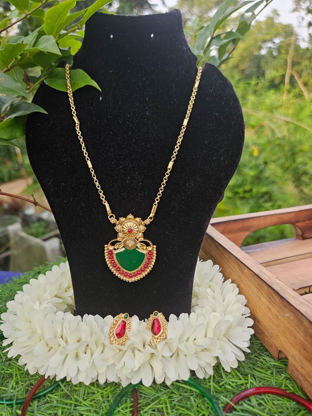 Palakka long with pendant 2