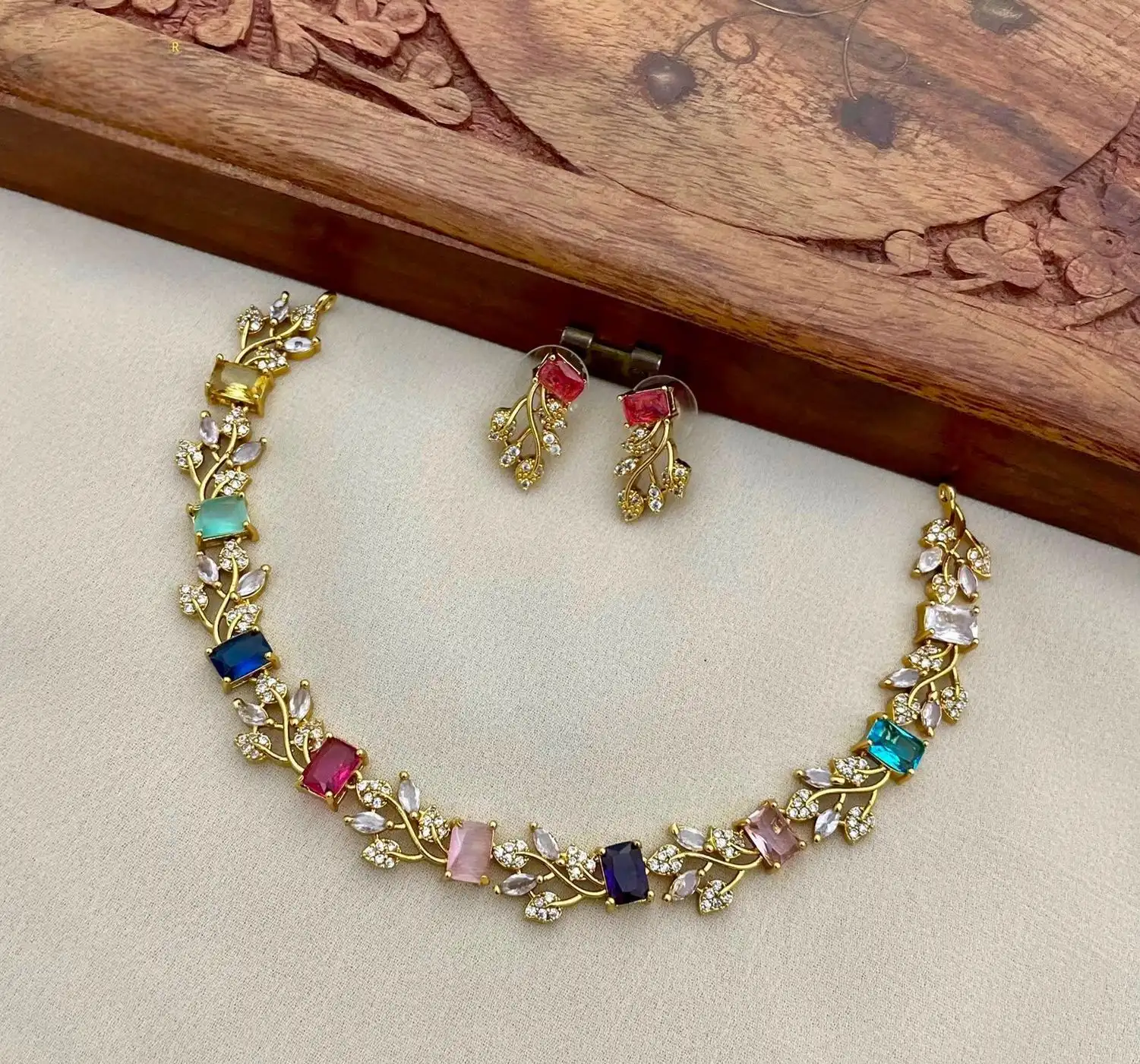 Multi stone leaf necklace