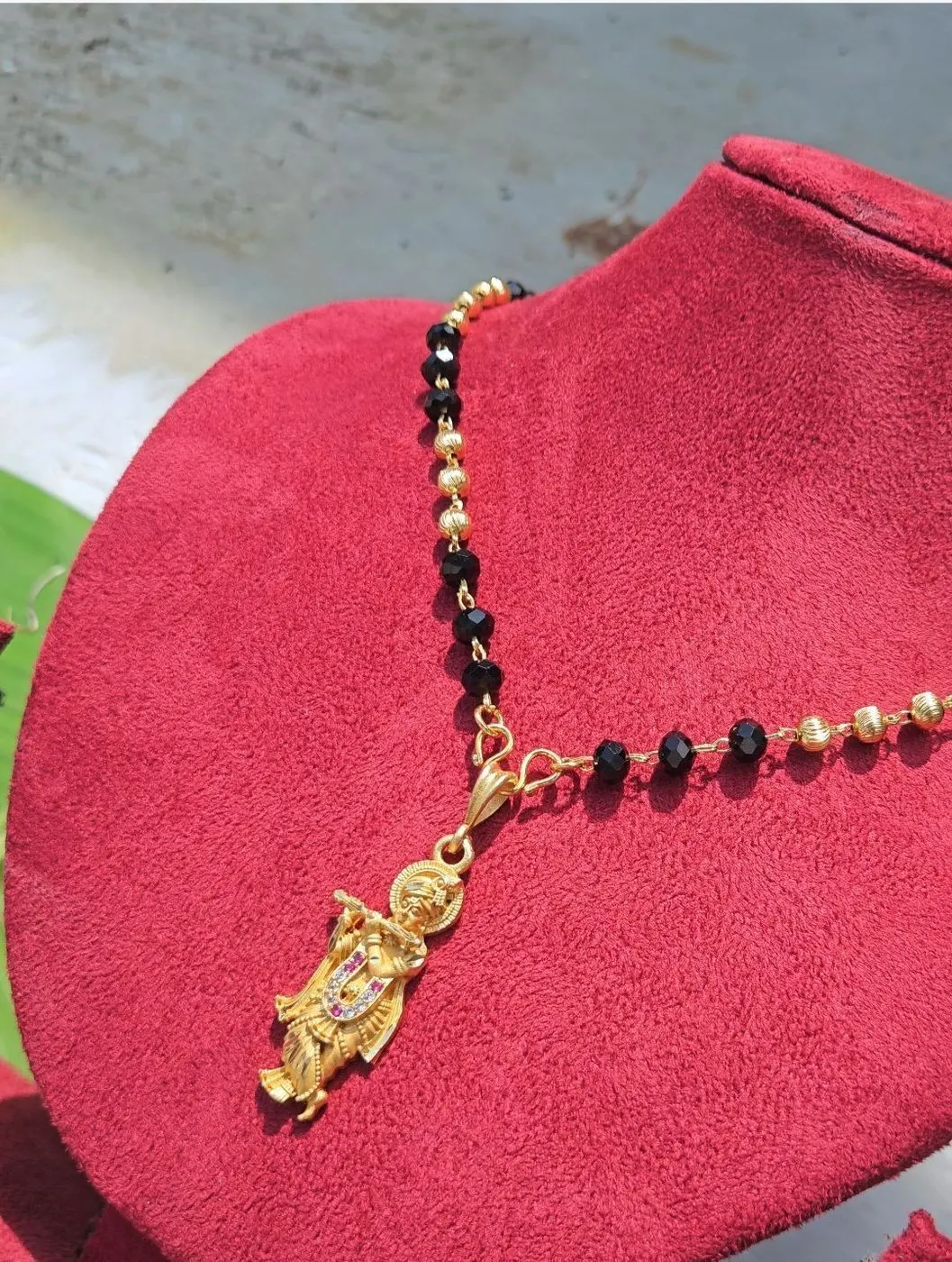 Krishna with Karimani 8 pidi 1