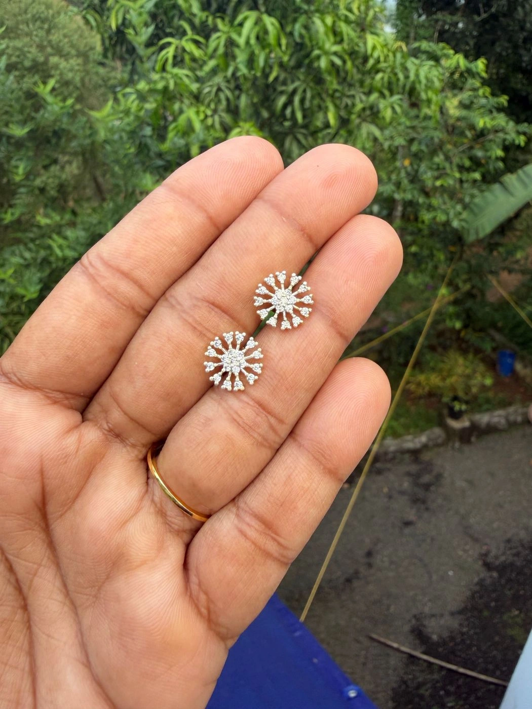 Diamond replica stud 3