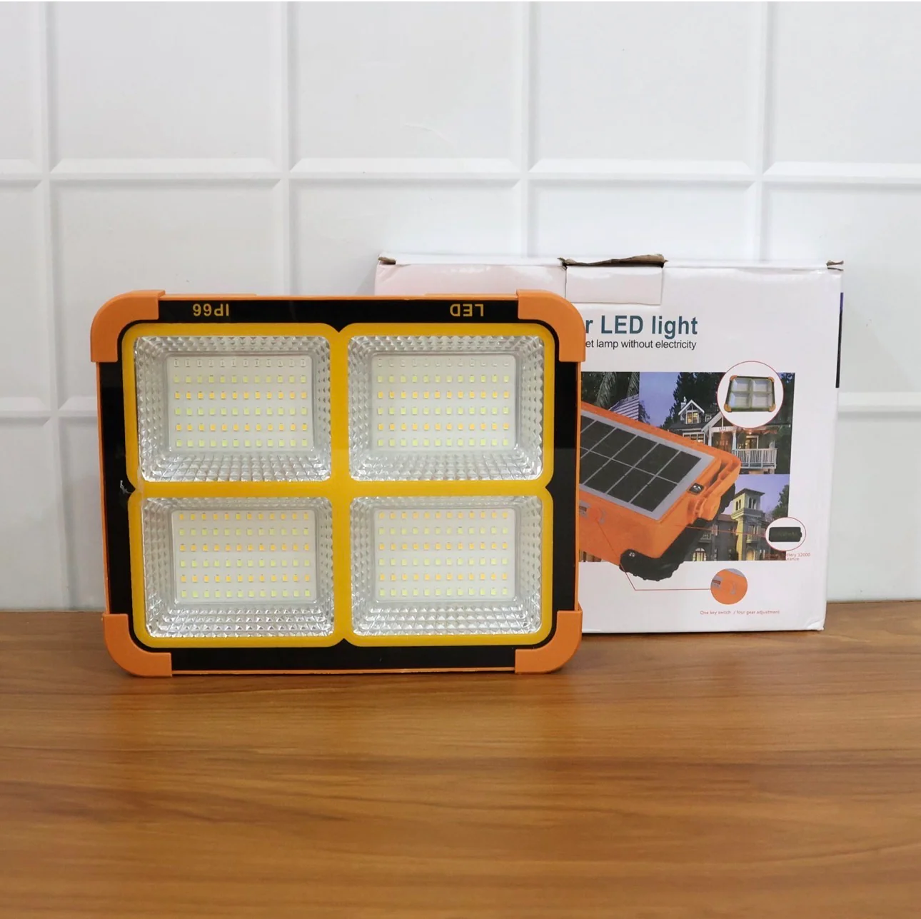 High-Brightness Solar Led Flood Light With Power Bank (1 Pc) 5